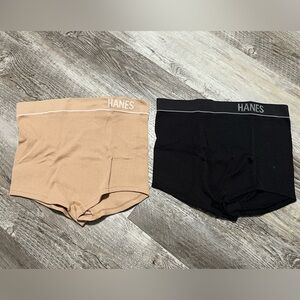 Hanes Women’s Ribbed High Waisted Brief Underwears